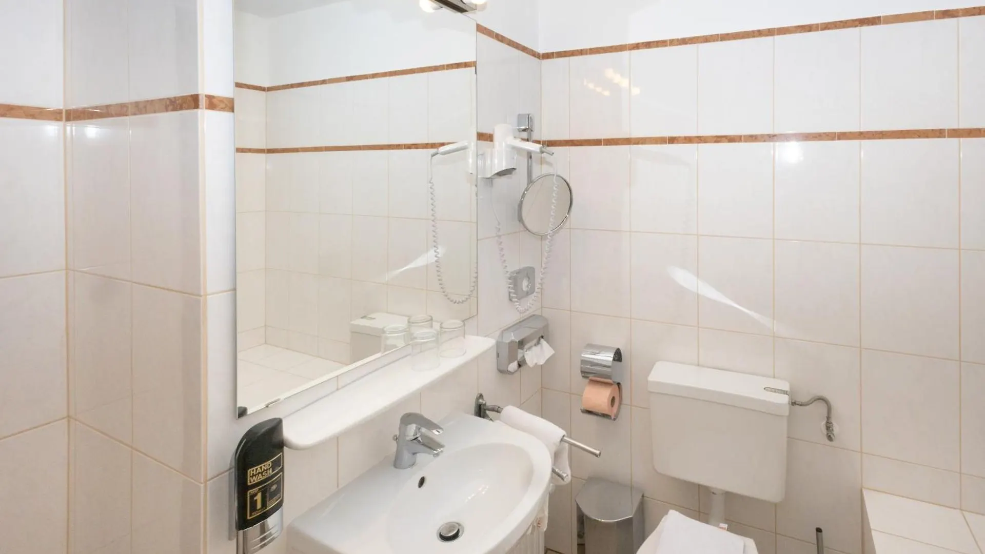 ***  Hotel Viktoria Schoenbrunn Vídeň Rakousko