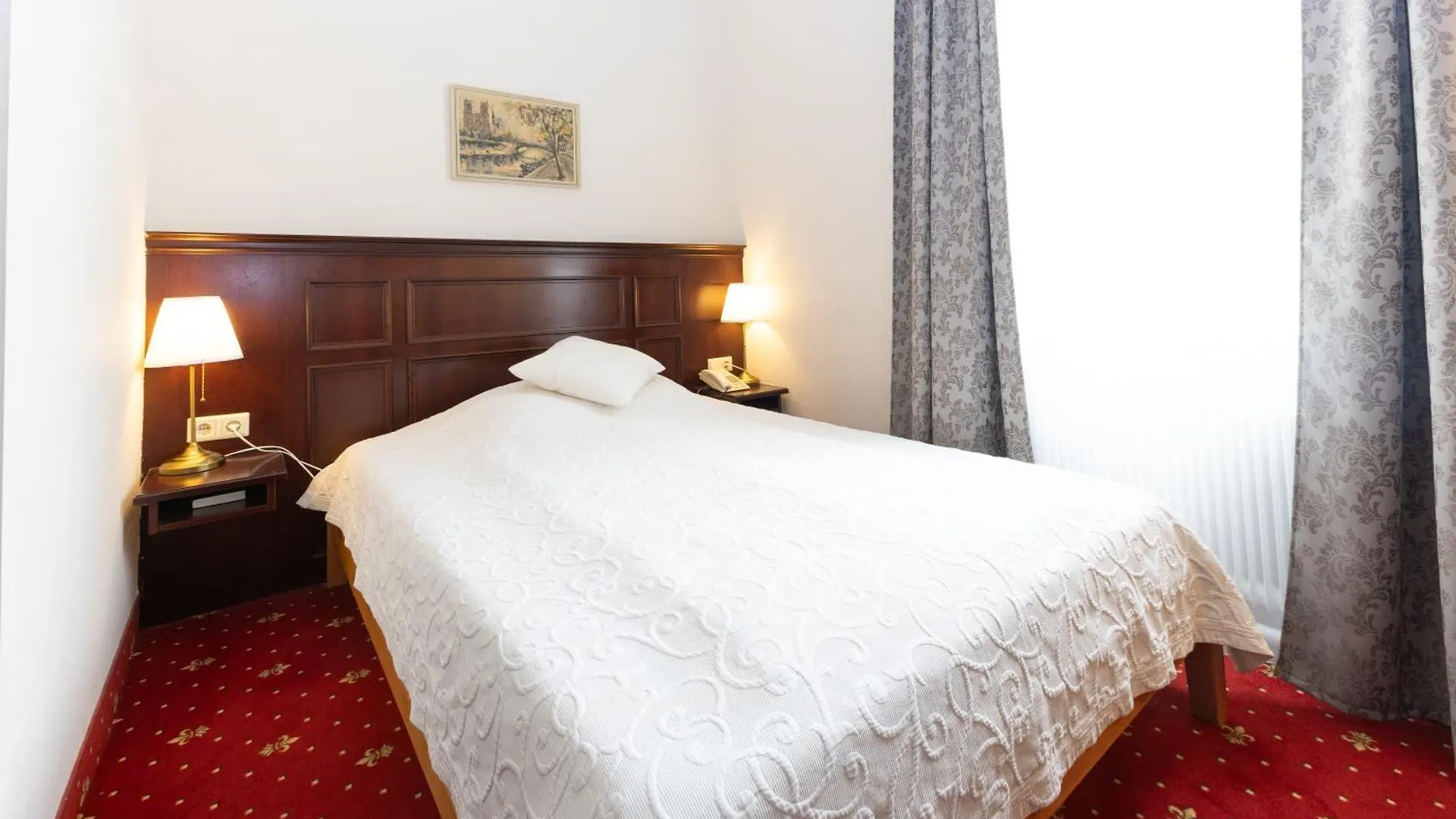 Hotel Viktoria Schoenbrunn Vienna