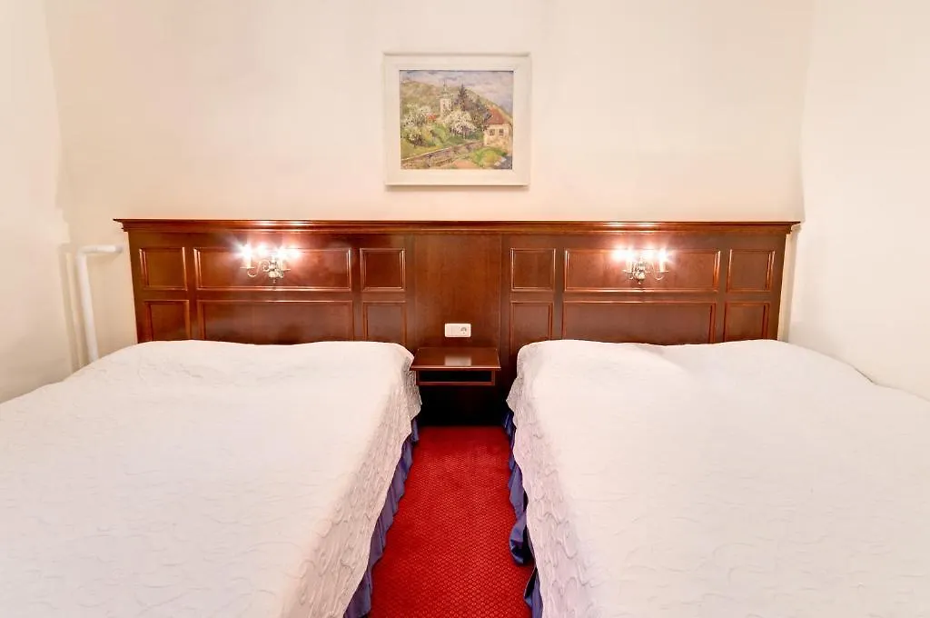 Hotel Viktoria Schoenbrunn Vienna